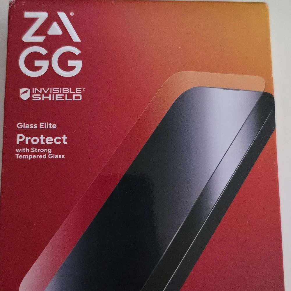 ZAGG Invisible Shield Screen Protector Iphone 6.1 2023 Tempered Glass